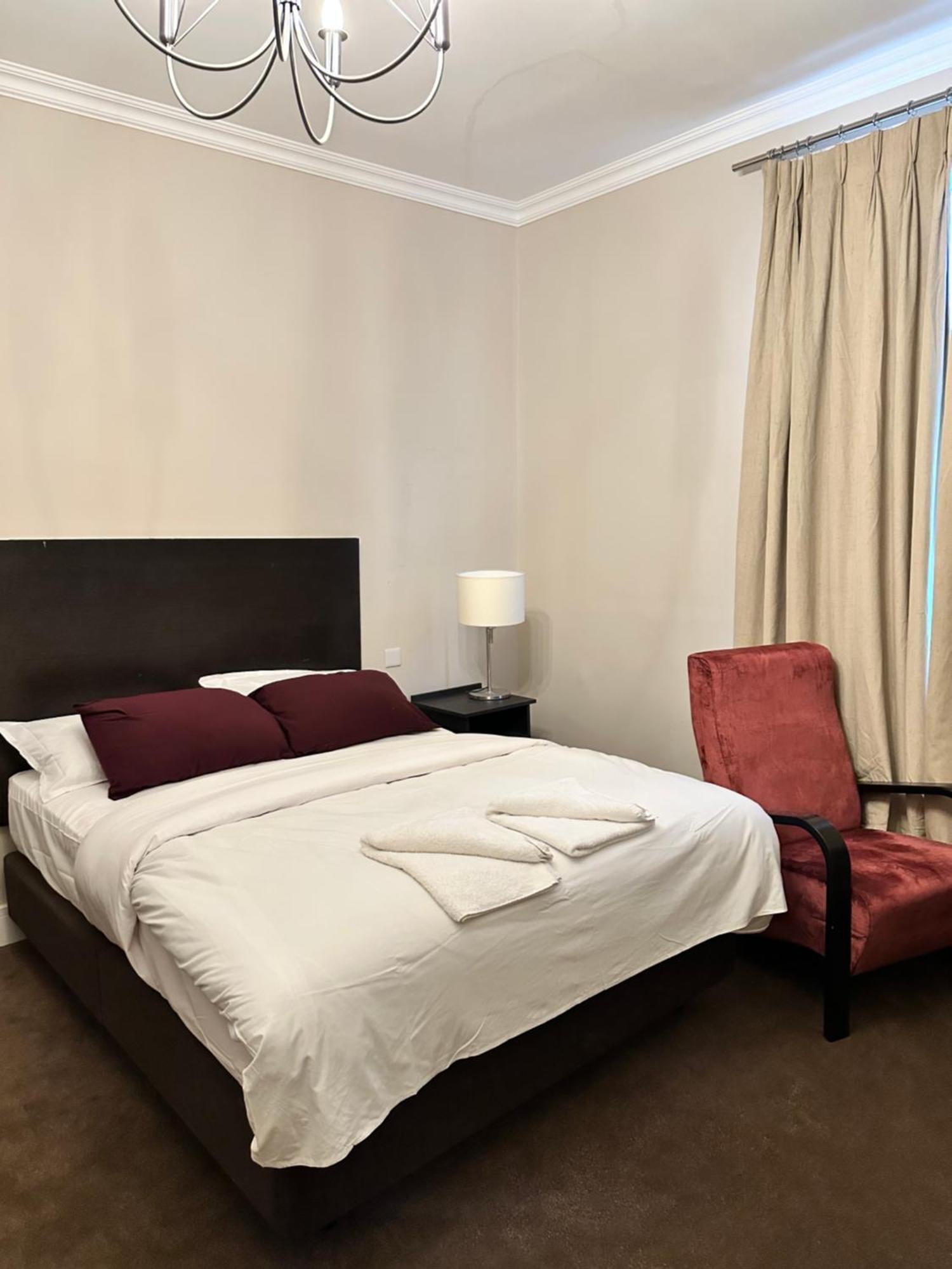 Green Ariana Hotel - Near Wembley And Central London Bagian luar foto