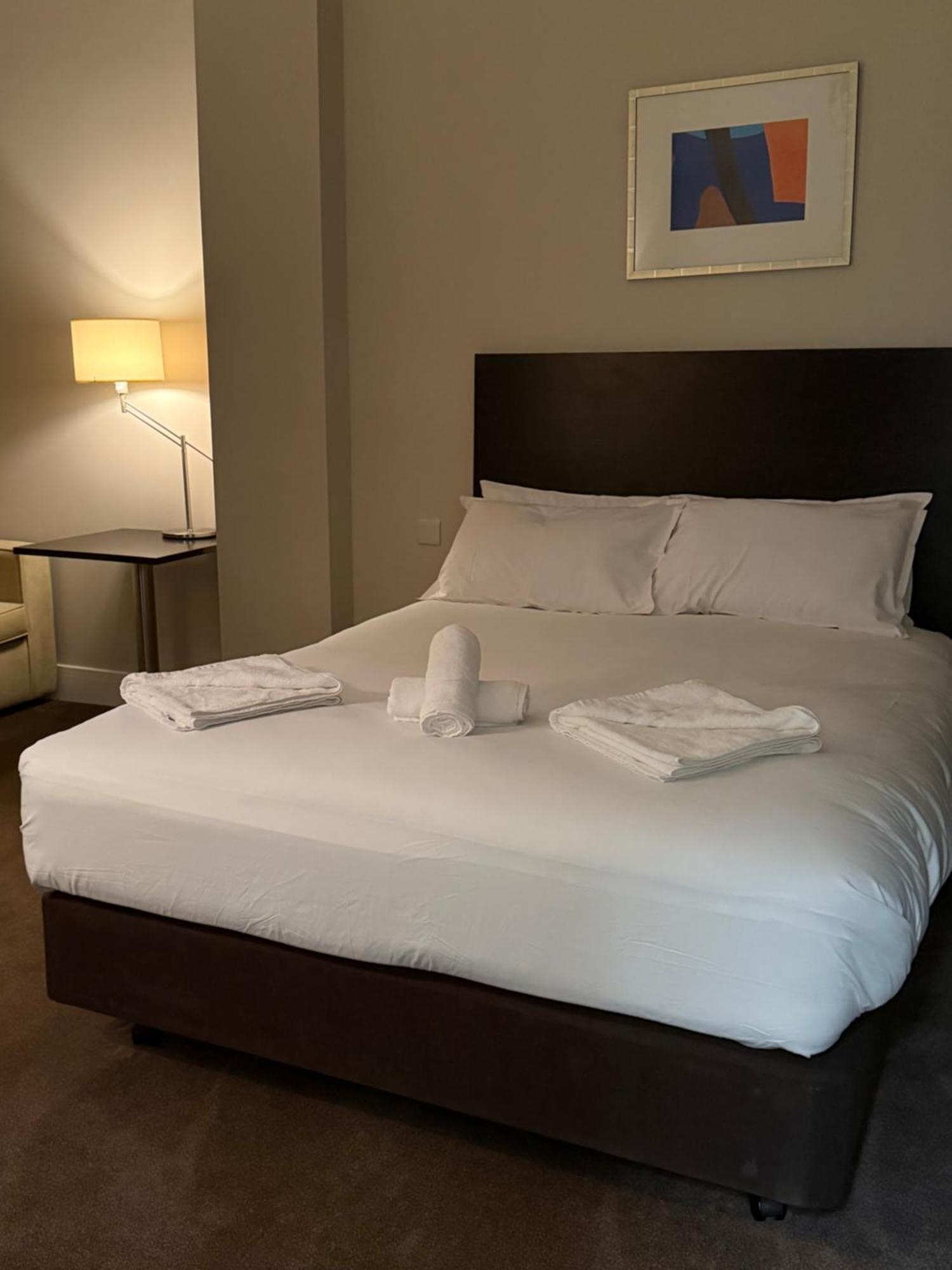 Green Ariana Hotel - Near Wembley And Central London Bagian luar foto