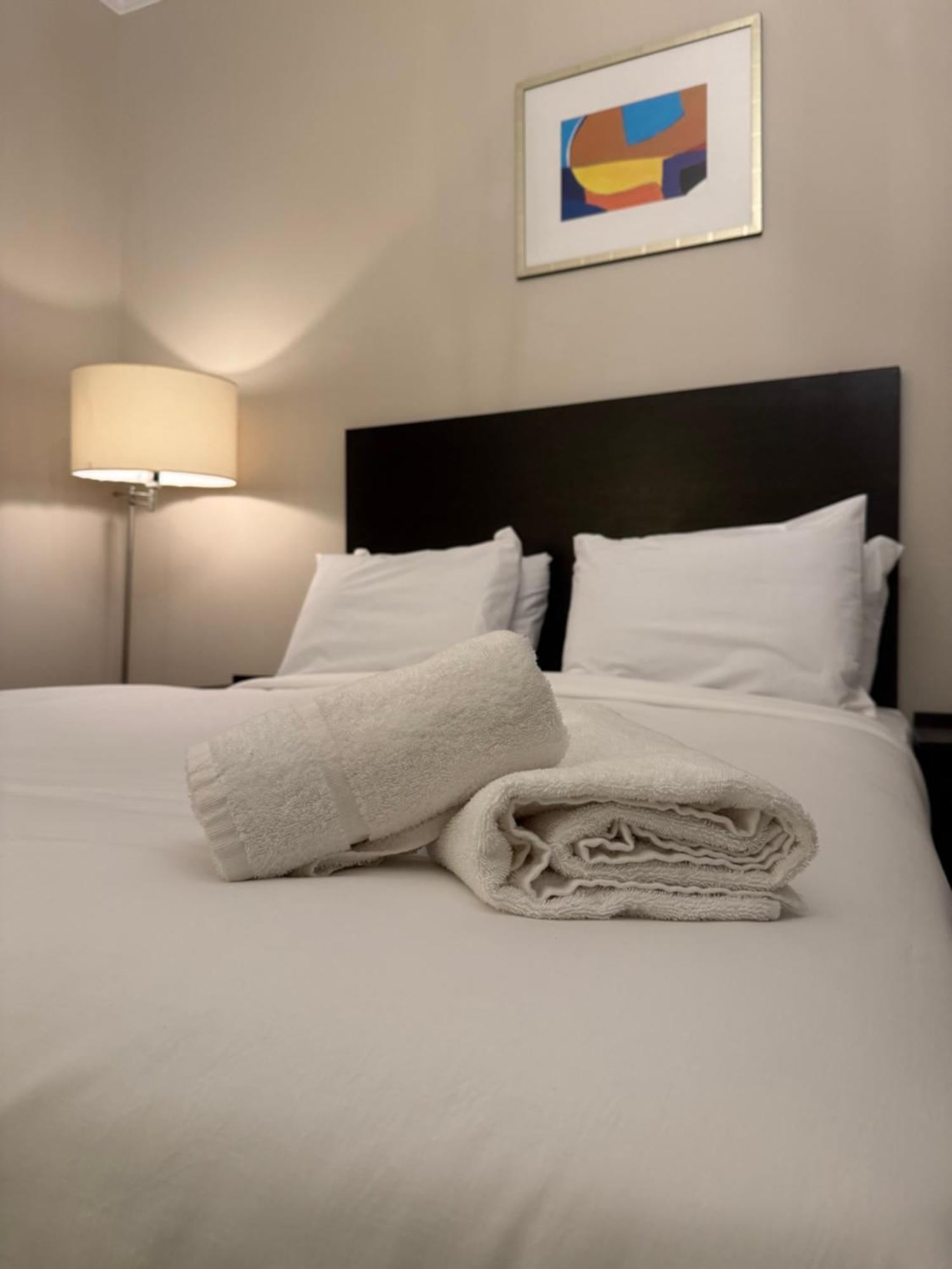 Green Ariana Hotel - Near Wembley And Central London Bagian luar foto
