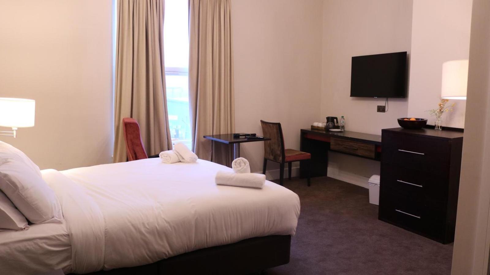 Green Ariana Hotel - Near Wembley And Central London Bagian luar foto
